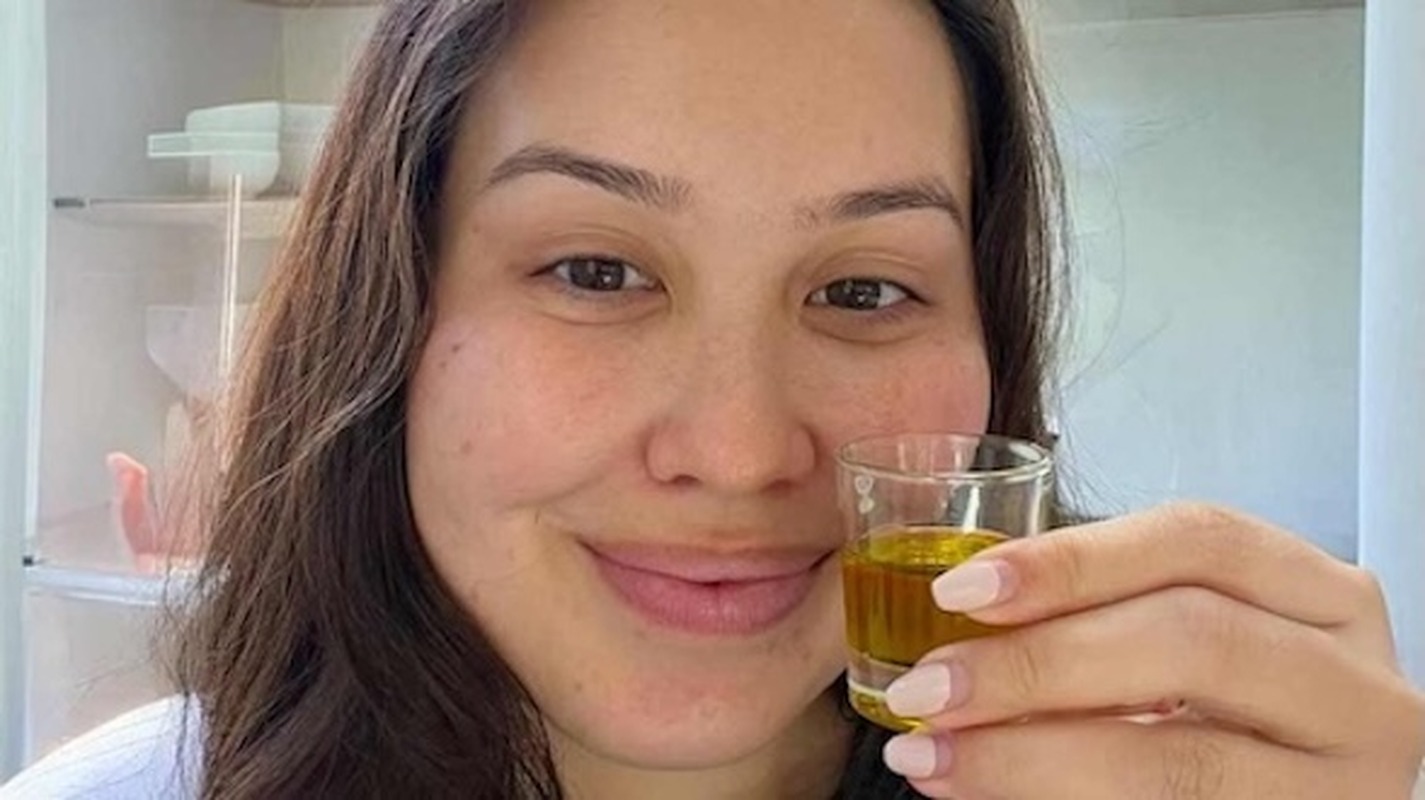 Rutina diaria con un chupito de vinagre de manzana